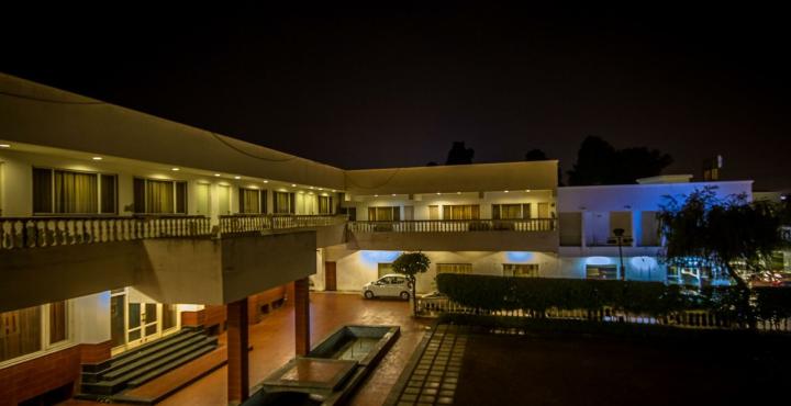 Grand Hotel